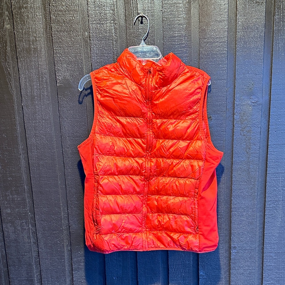 Fabletics Red Elliot Puffer Vest